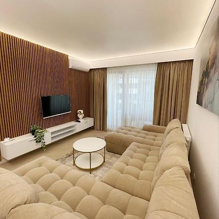 Luxury Wellness&Spa Bucharest Exterior photo